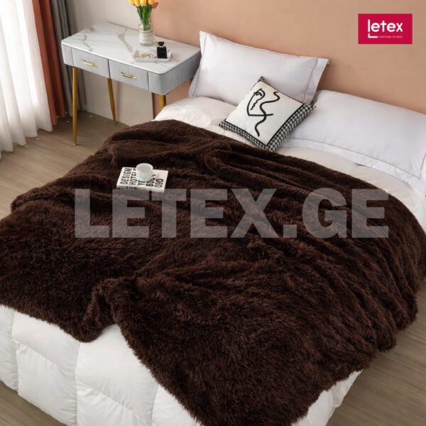 გრძელბეწვიანი გადასაფარებელი