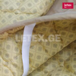 მატრასის დამცავი ხავერდის ზედაპირით