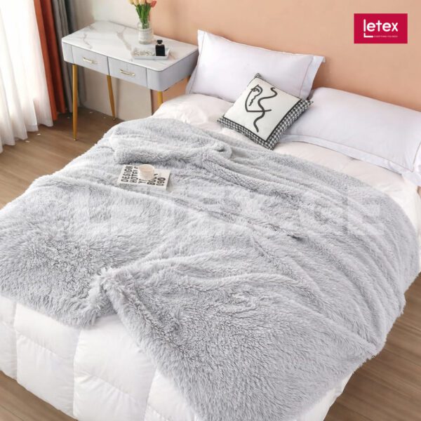 გრძელბეწვიანი გადასაფარებელი