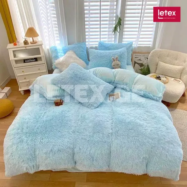 ფულეს თეთრეული ბეწვის ზედაპირით