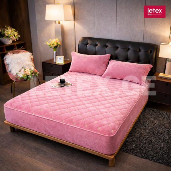 ჩამოსაცმელი მატრასის დამცავი ხავერდის