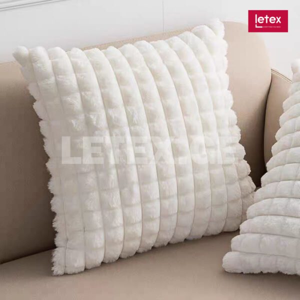 დეკორატიული ბალიში