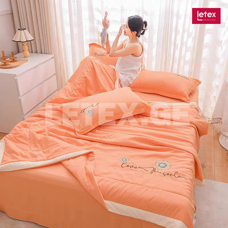 ზაფხულის საბან-გადასაფარებლის კომპლექტი ზაფხულის საბან-გადასაფარებლის კომპლექტი