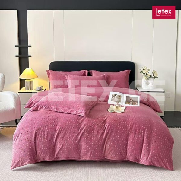 ფულეს თეთრეული საბნით