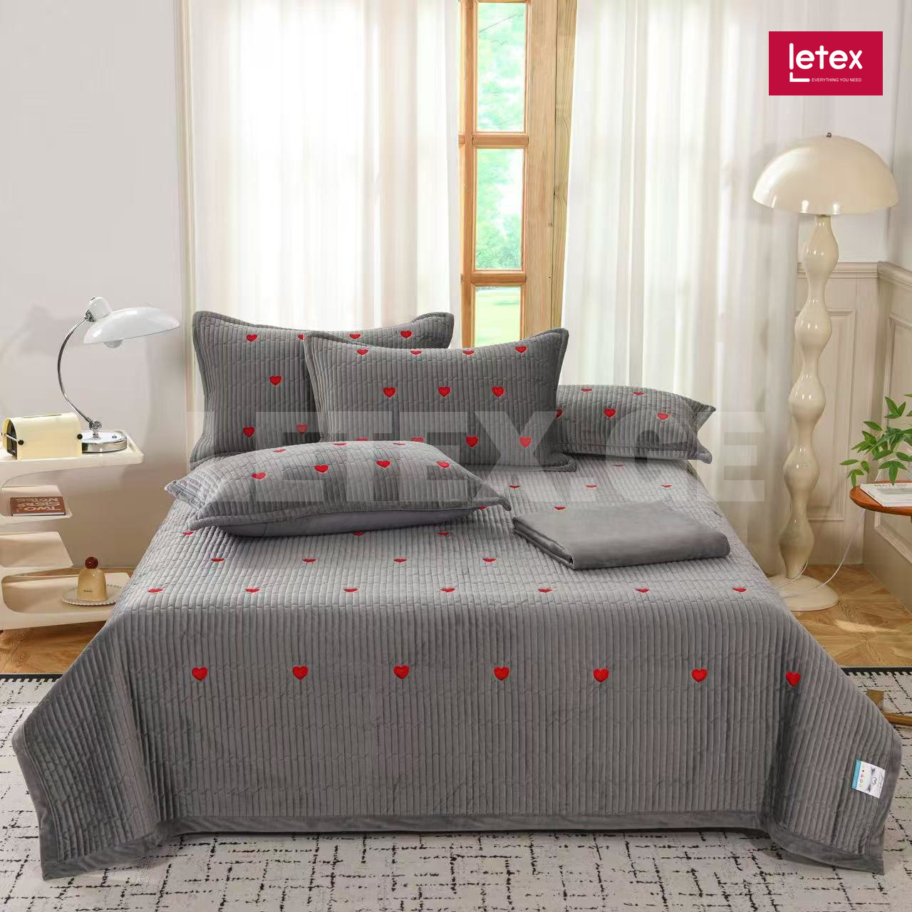 ხავერდის გადასაფარებელი ხავერდის გადასაფარებელი